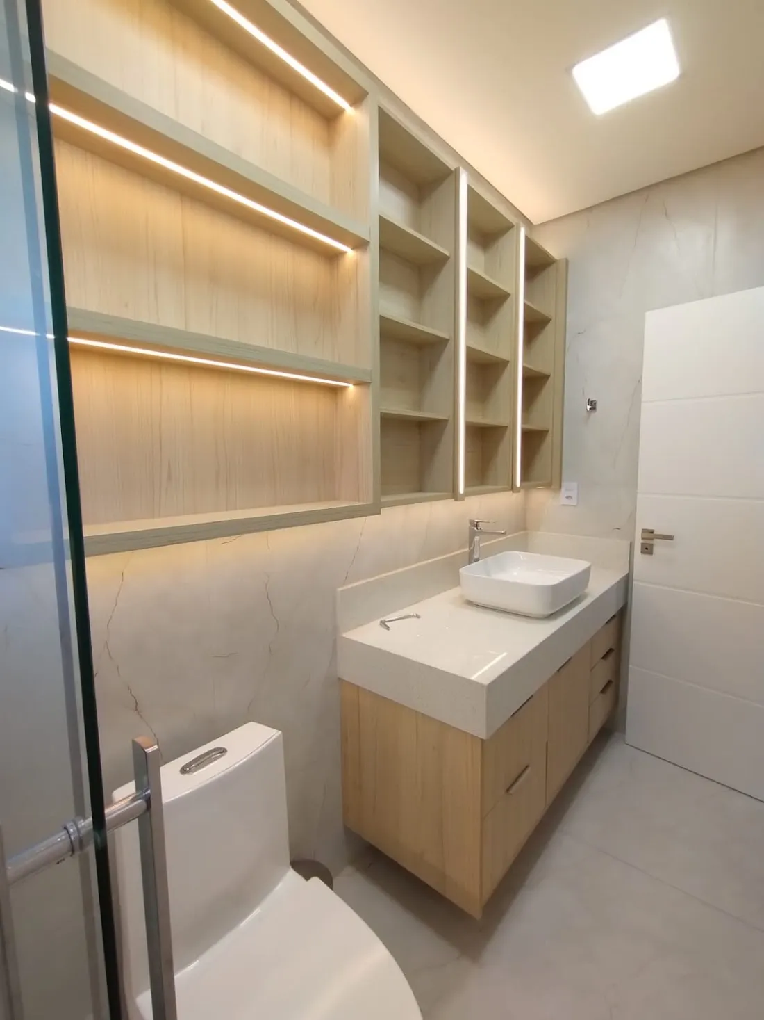 Closet planejado: como aproveitar espaços pequenos